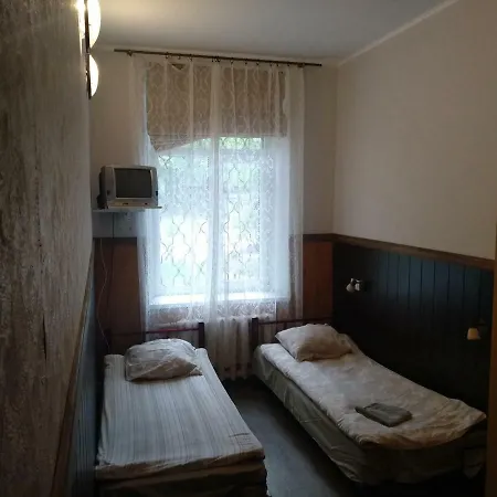 Atrium Hotel 2*